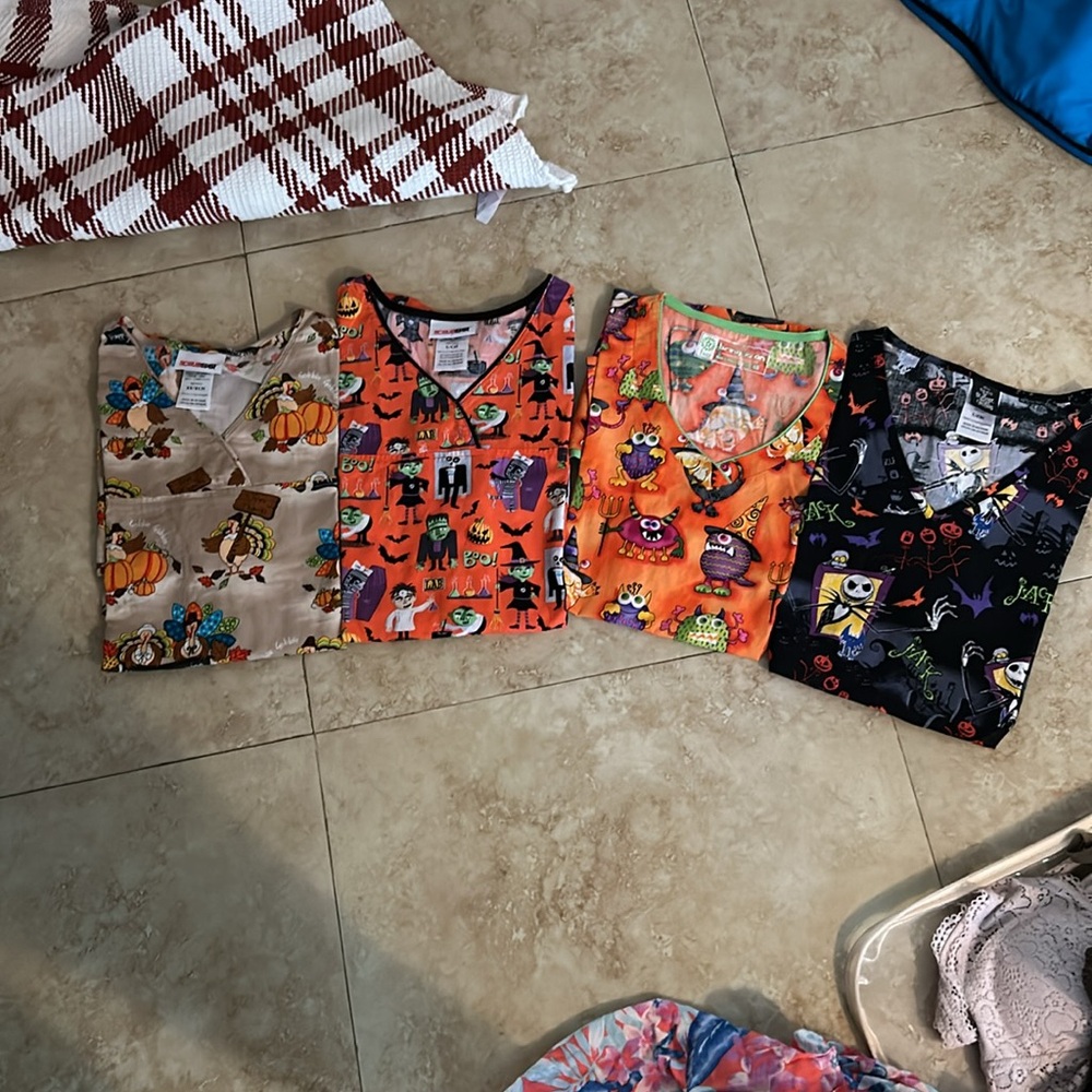 Four Holiday Scrub Tops sizes XS/S - Picture 3 of 3